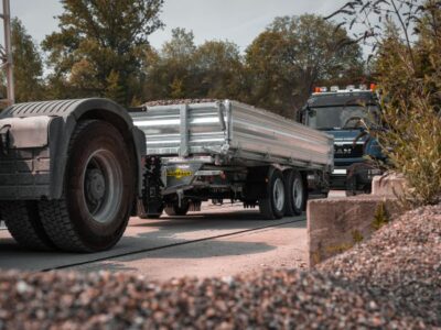 Schwerlastanhänger Humbaur Dreiseitenkipper HTK105024 Laner Anhänger