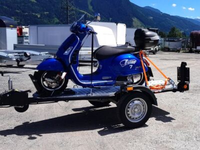 Lorries Motorradanhänger MT-1 mit Vespa Laner Anhänger