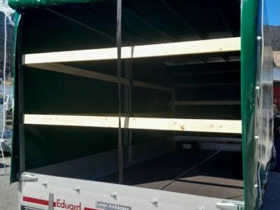 Eduard Hochlader 506x220cm mit Planenaufbau Laner Anhänger