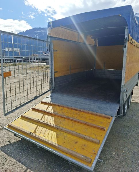 gebrauchter Pongratz Viehanhänger PHL 3100-17 mit 2000kg Laner Anhänger