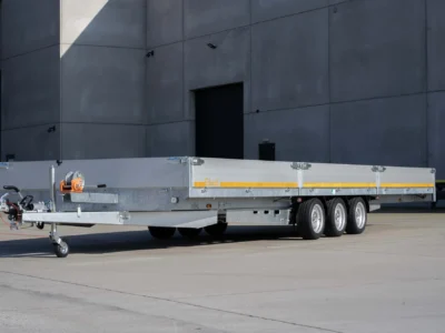 Eduard HL ab 806x220cm mit 3500kg Laner Anhänger