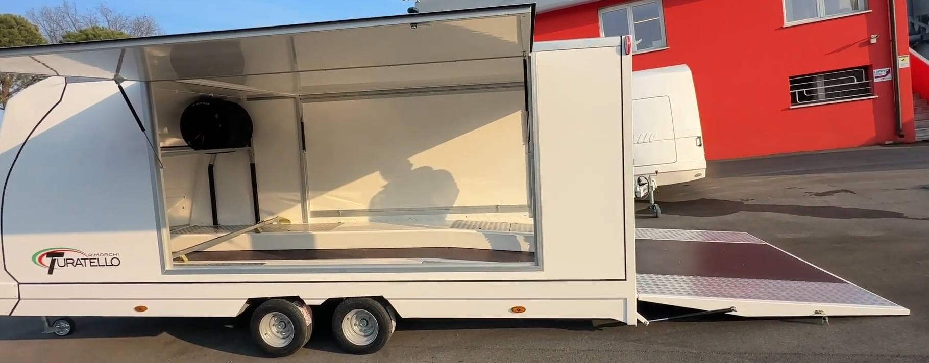 Turatello Motorsport Serie Laner Anhänger