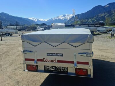Eduard Hochlader 230x145 1350kg mit Flachplane Laner Anhänger